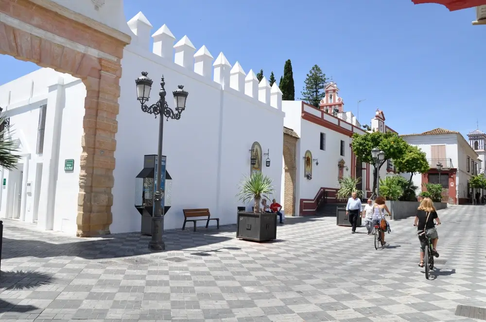 Tomares donde llegan Los Pintores en Sevilla